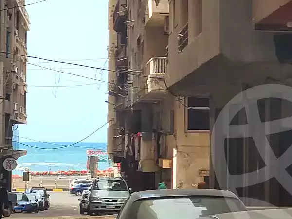 https://aqarmap.com.eg/ar/listing/6984502-for-sale-alexandria-miami-el-gaish-rd-st