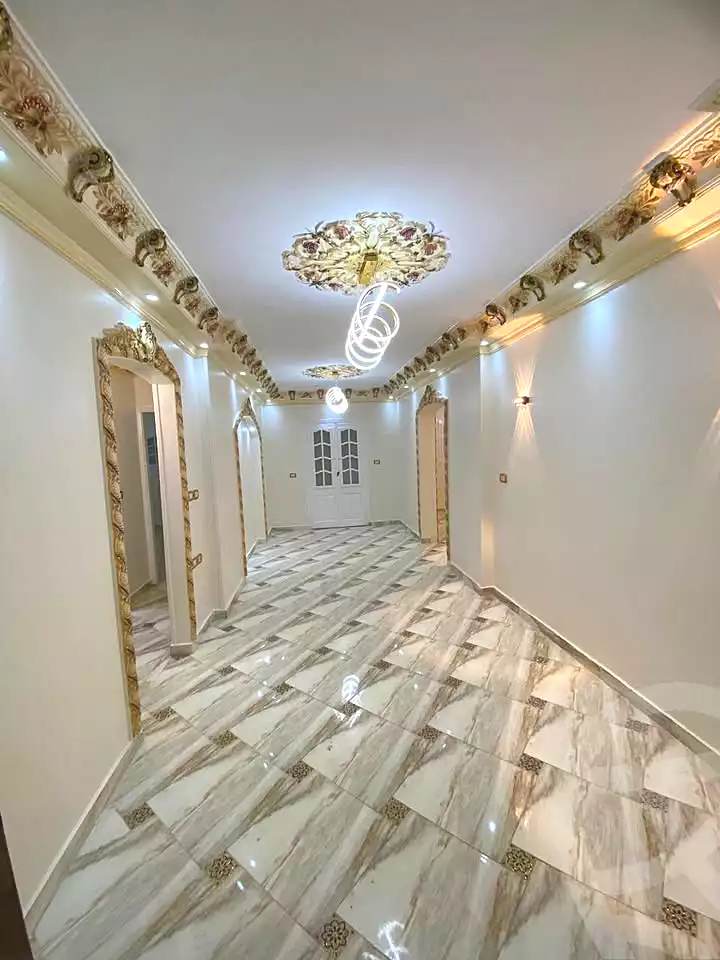 https://aqarmap.com.eg/ar/listing/6982220-for-sale-alexandria-el-asafra-shr-45