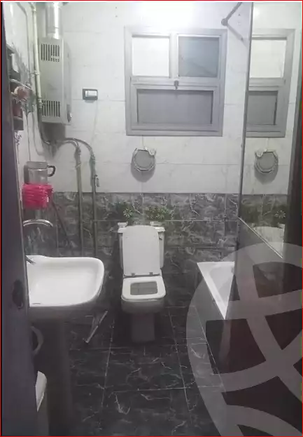 https://aqarmap.com.eg/en/listing/6984686-for-sale-cairo-helwan-mnshy-yn-hlwn-rael-st