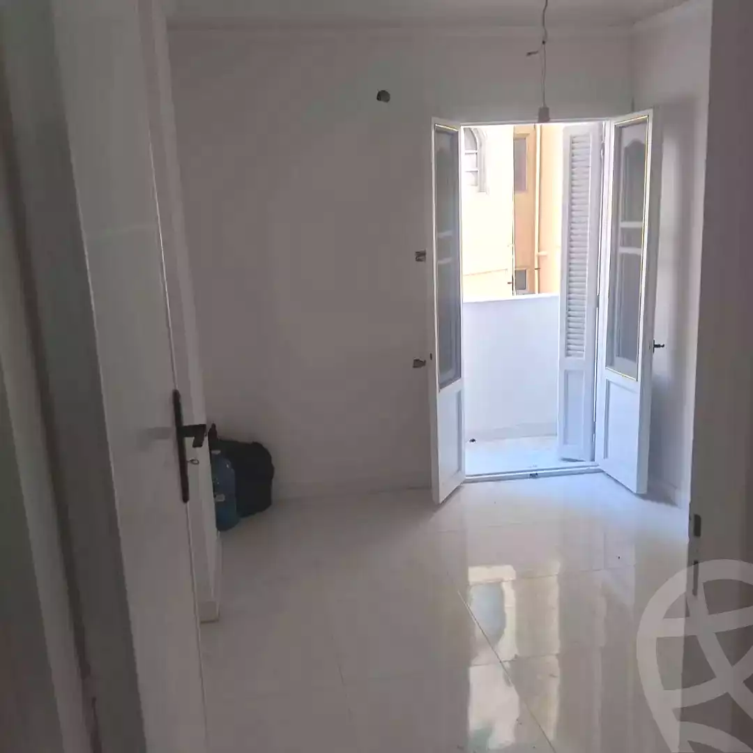 https://aqarmap.com.eg/en/listing/6984785-for-sale-alexandria-sydy-bshr-tryq-ljysh