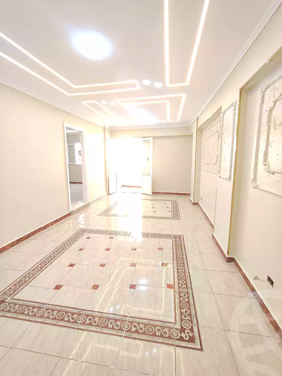 https://aqarmap.com.eg/ar/listing/6984823-for-sale-alexandria-sydy-bshr-sydy-bshr-bhry
