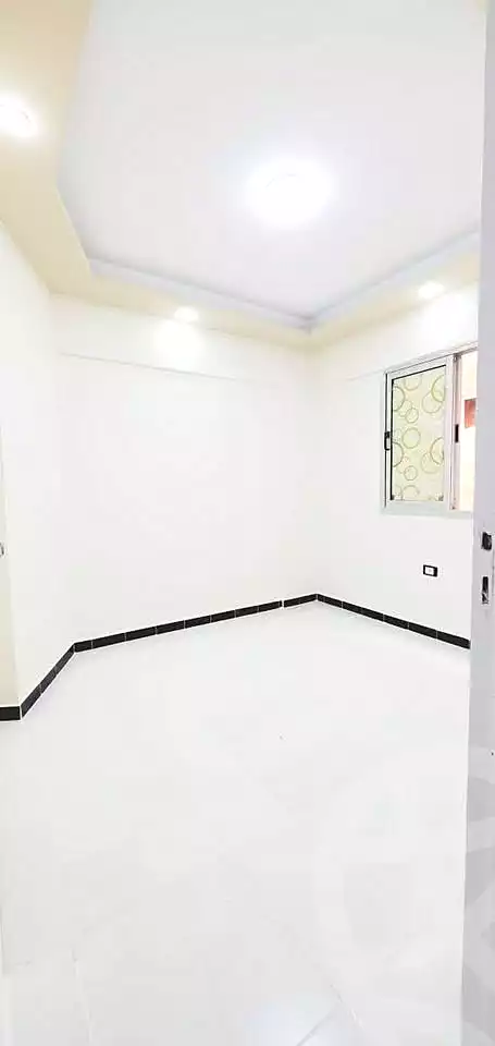 https://aqarmap.com.eg/ar/listing/6985549-for-sale-alexandria-al-agamy-shataa-el-nakheel