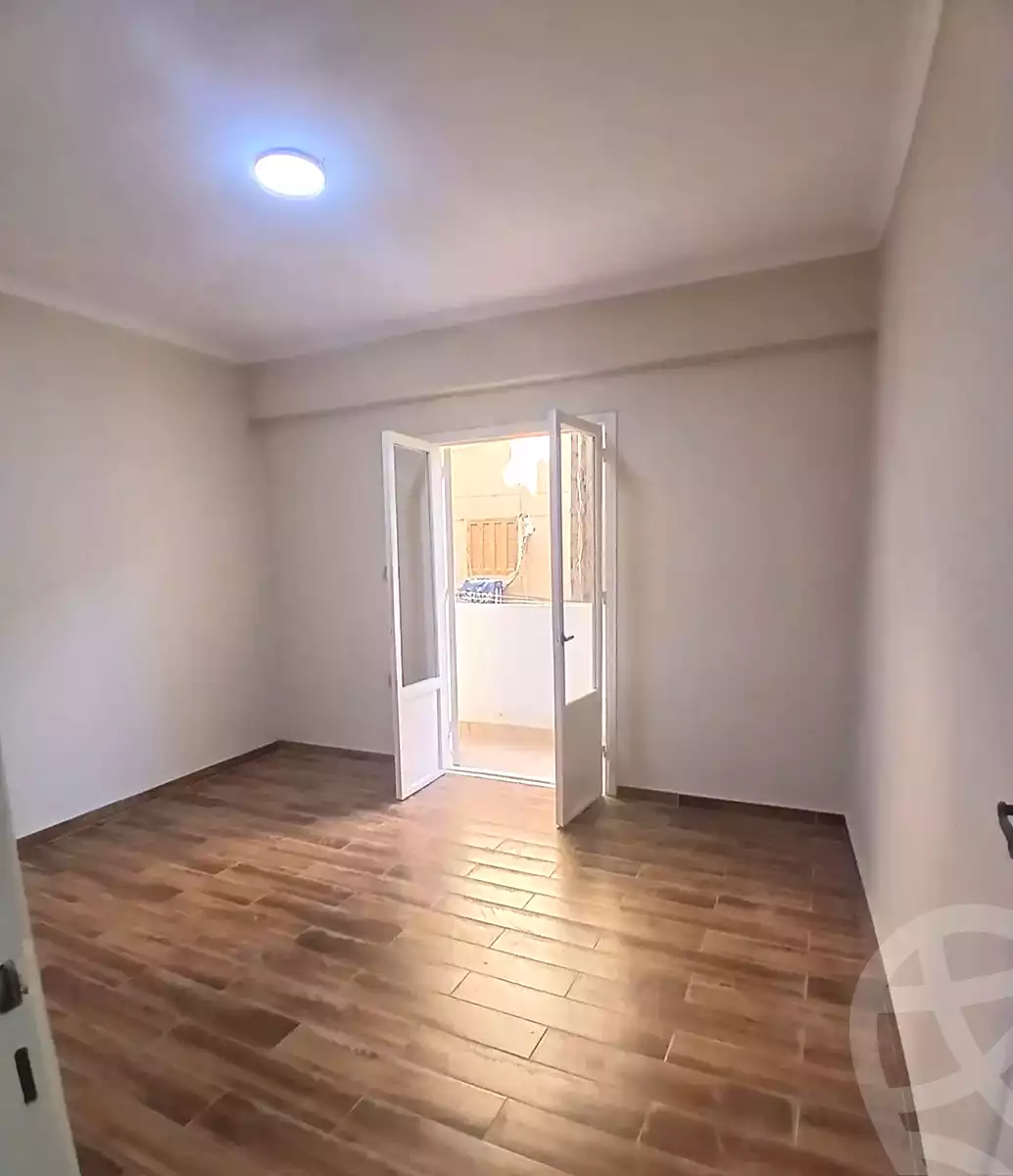 https://aqarmap.com.eg/ar/listing/6985809-for-sale-alexandria-el-asafra-ahmed-tiesser-st