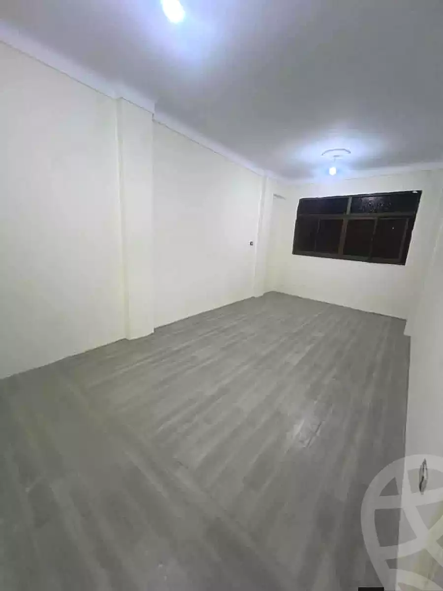https://aqarmap.com.eg/ar/listing/6985960-for-sale-alexandria-lsywf-el-falki