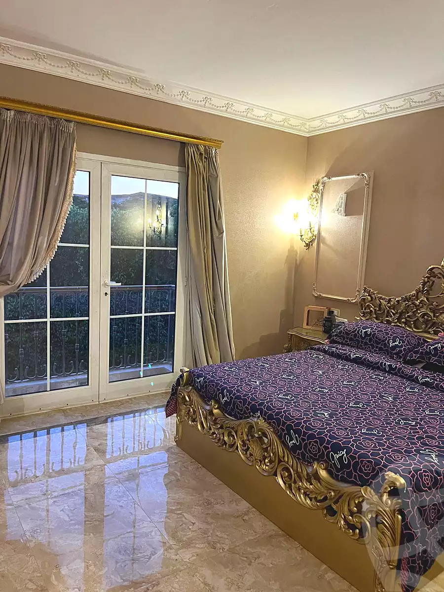 https://aqarmap.com.eg/en/listing/6986123-for-sale-cairo-new-cairo-compounds-hyde-park-centre-ville-hyde-park