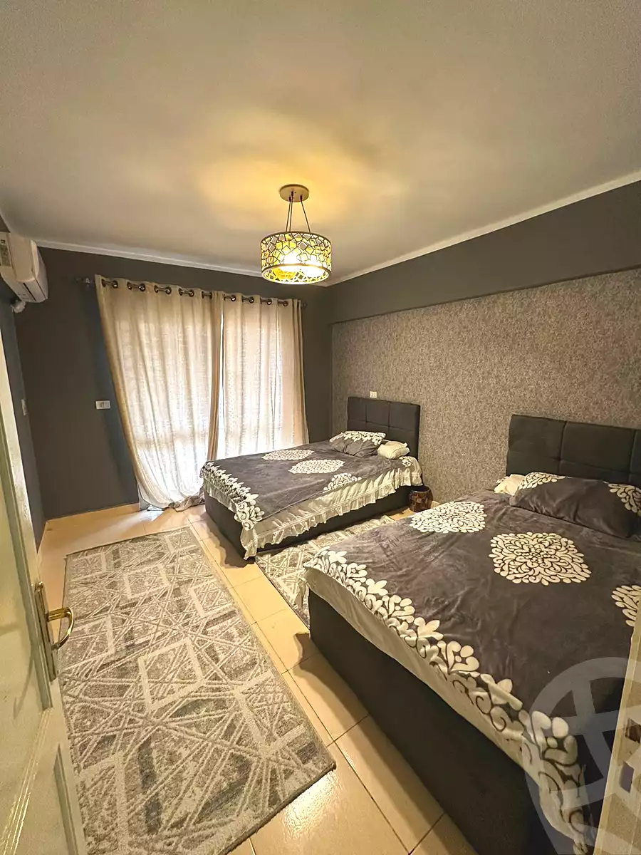 https://aqarmap.com.eg/en/listing/6986141-for-rent-cairo-new-cairo-lrhb-city-phase-8