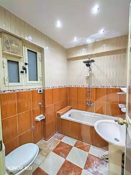 https://aqarmap.com.eg/ar/listing/6986235-for-sale-alexandria-al-agamy-lbytsh-qased-kareem-st