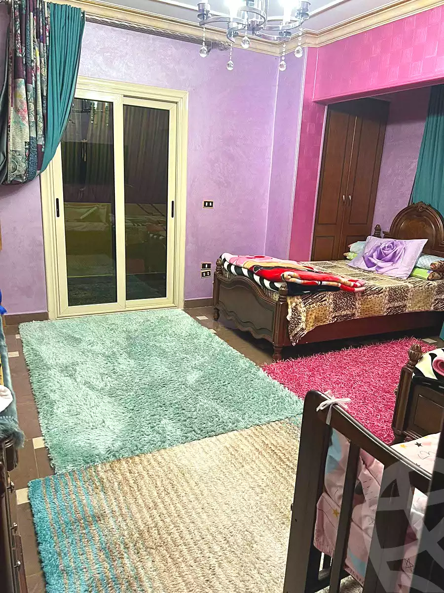 https://aqarmap.com.eg/ar/listing/6986394-for-sale-cairo-shoubra-el-mzalat-tafteesh-al-rai-st