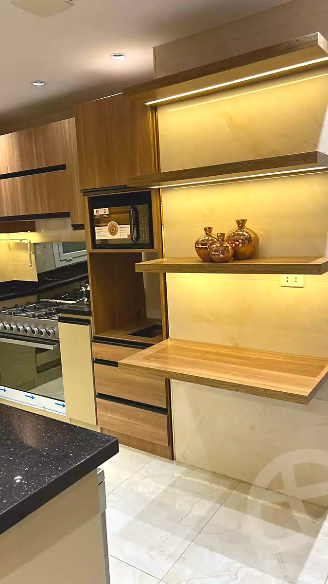 https://aqarmap.com.eg/en/listing/6986585-for-rent-cairo-new-cairo-compounds-hyde-park-centre-ville-hyde-park