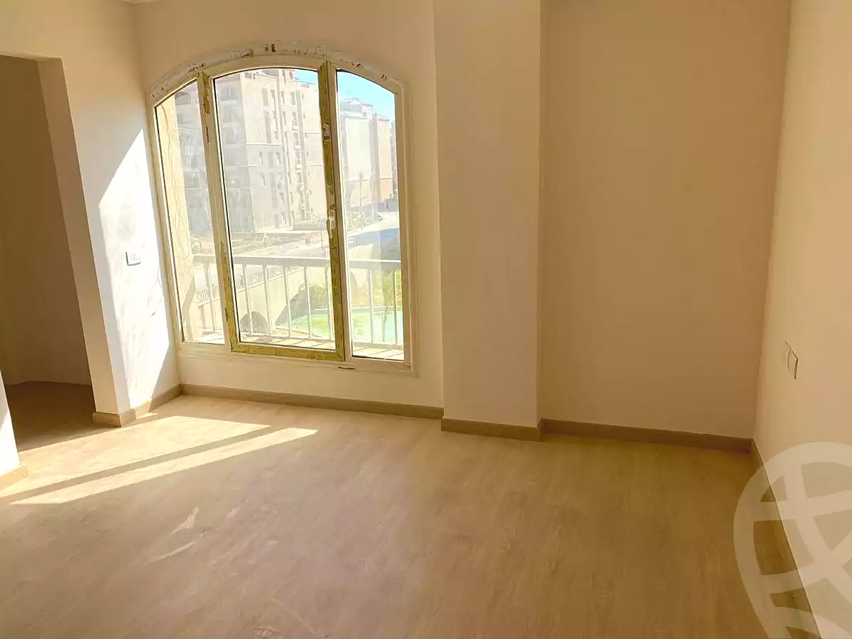 https://aqarmap.com.eg/en/listing/6986782-for-sale-cairo-new-cairo-lmstqbl-syty-compounds-green-square