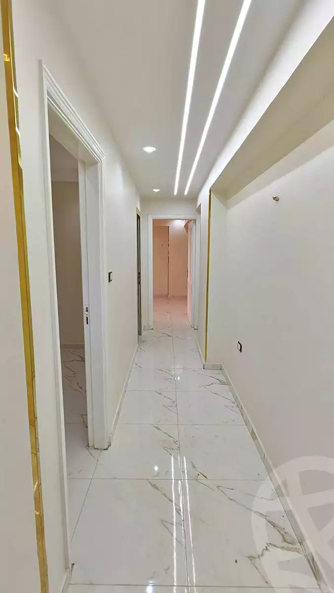 https://aqarmap.com.eg/ar/listing/6986892-for-rent-cairo-helwan-mostafa-fahmy-st