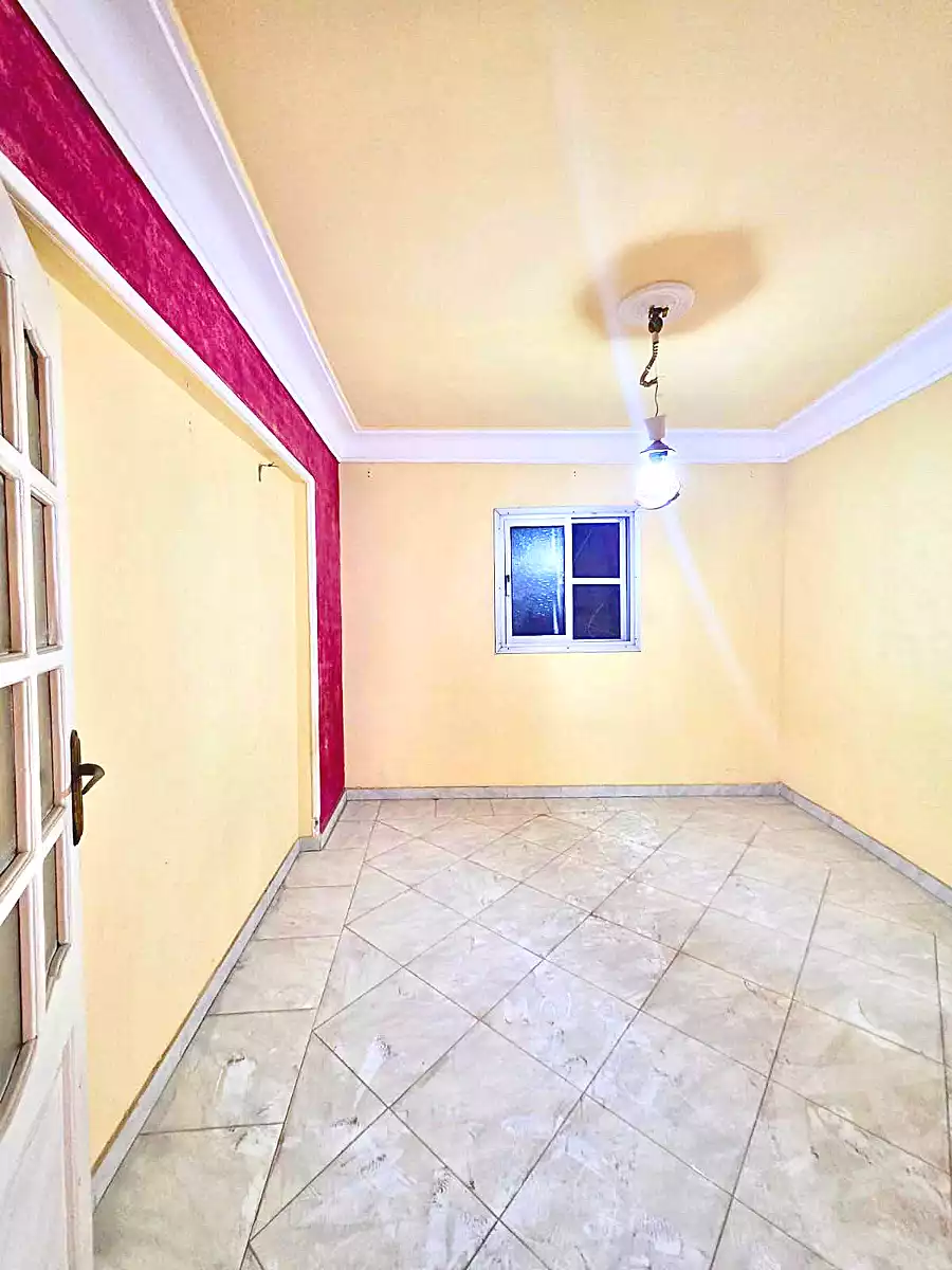 https://aqarmap.com.eg/en/listing/6986974-for-sale-alexandria-el-mandara-moritania-st