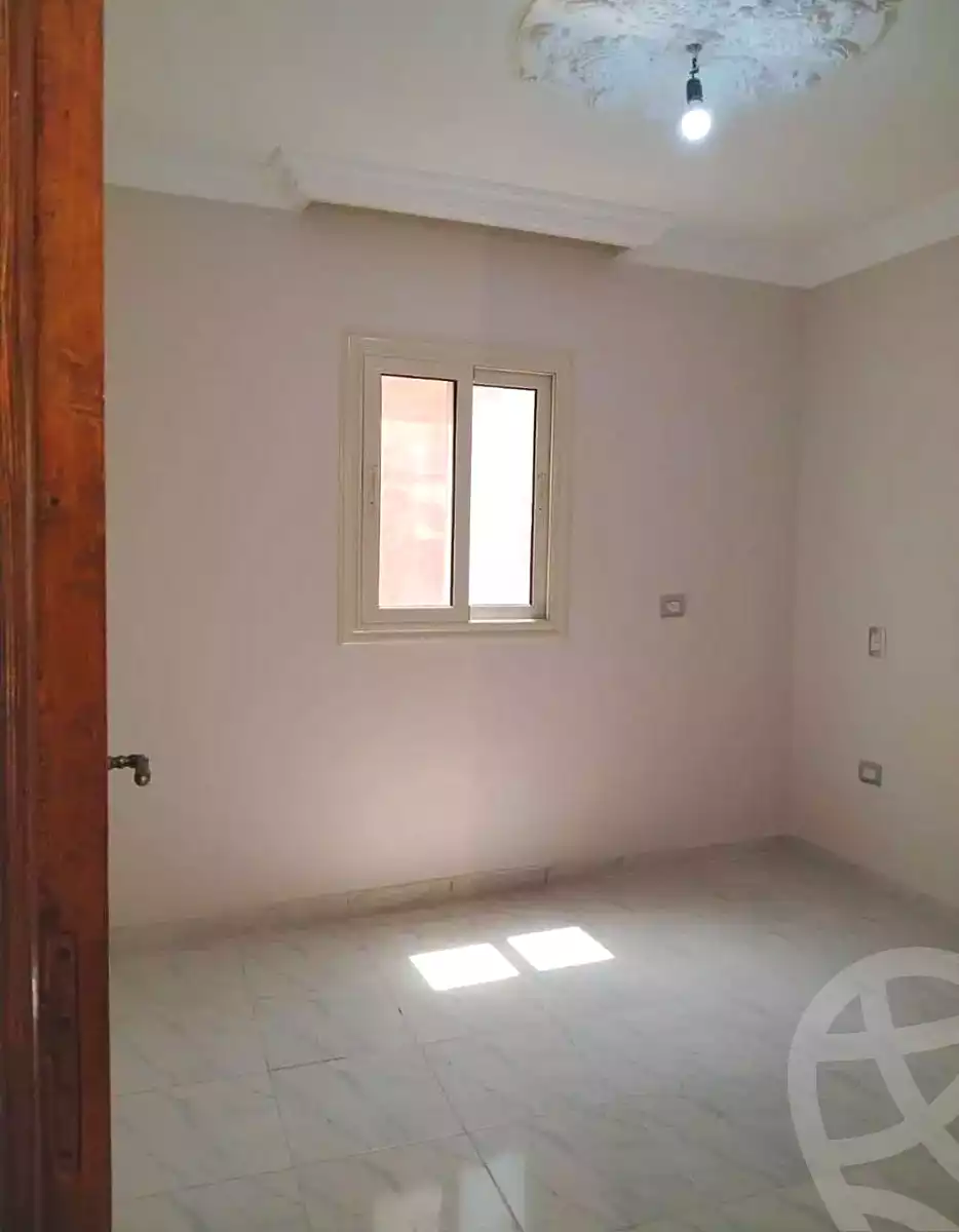 https://aqarmap.com.eg/ar/listing/6986995-for-rent-alexandria-new-miami-mostafa-kamel-sttt