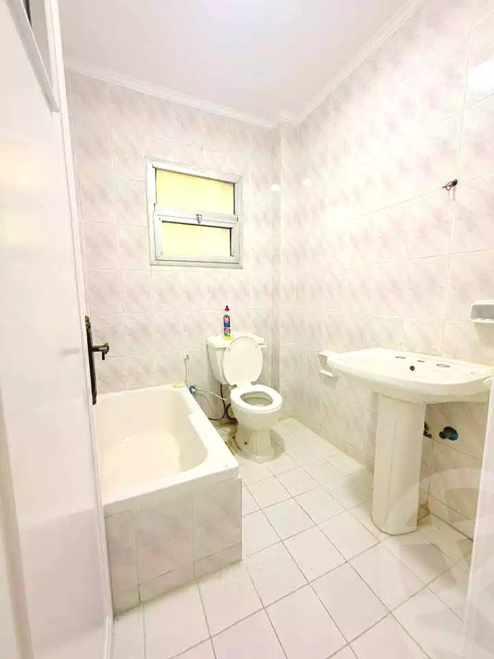 https://aqarmap.com.eg/ar/listing/6987397-for-sale-alexandria-al-agamy