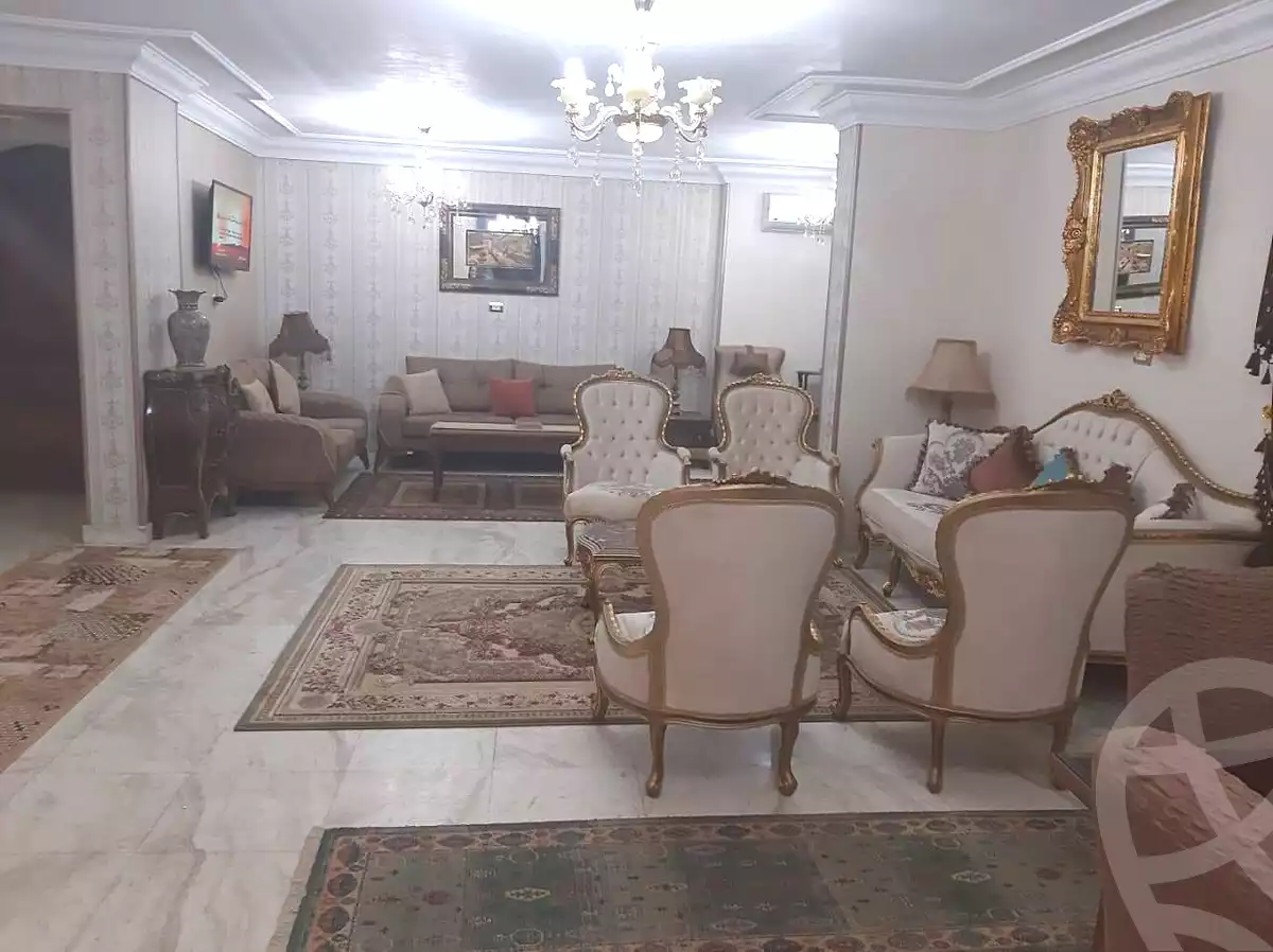 https://aqarmap.com.eg/ar/listing/6987805-for-sale-cairo-el-haram-shareaa-naser-el-thawrah