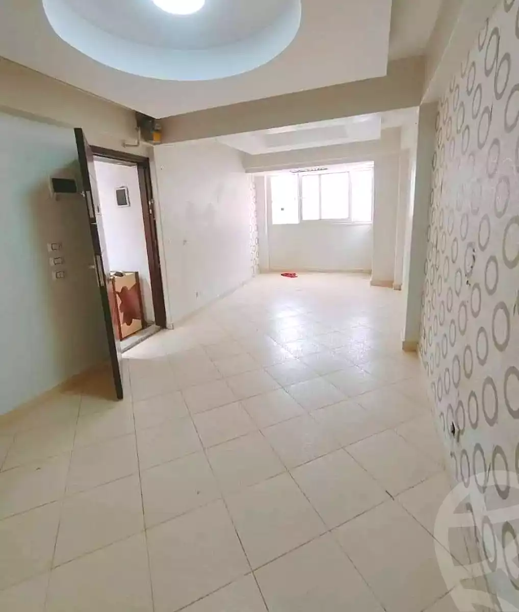 https://aqarmap.com.eg/ar/listing/6987818-for-sale-alexandria-lsywf-el-falki