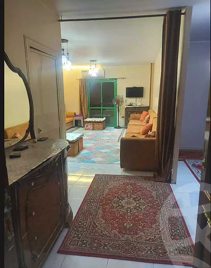 https://aqarmap.com.eg/en/listing/6987922-for-sale-cairo-helwan-ahmed-enci-st