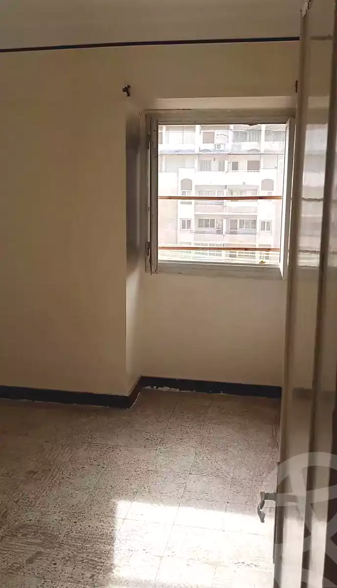https://aqarmap.com.eg/ar/listing/6988629-for-sale-alexandria-sydy-bshr-sydy-bshr-qbly-faisal-city