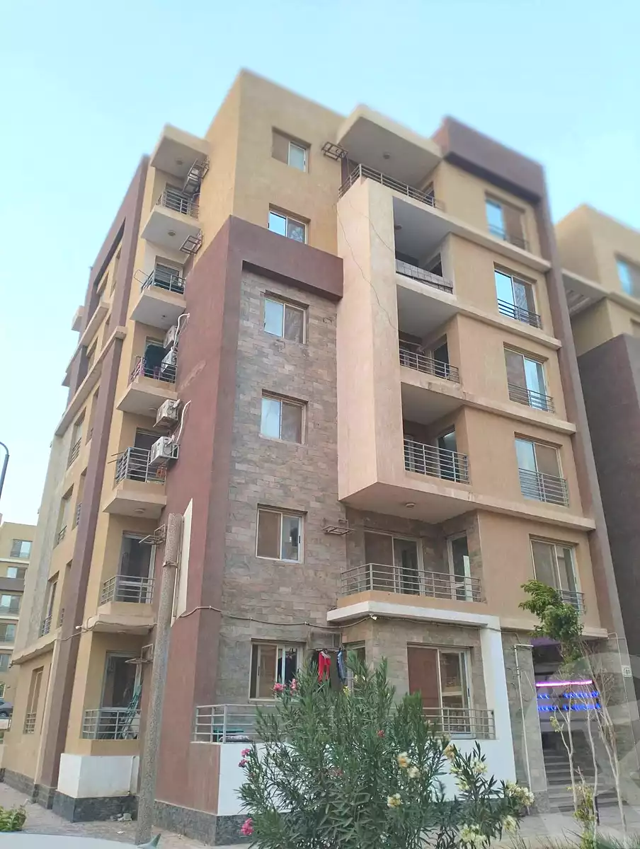 https://aqarmap.com.eg/ar/listing/6988678-for-sale-cairo-15th-of-may-dar-misr