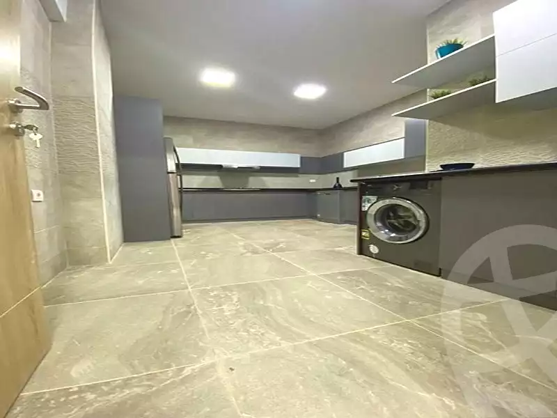 https://aqarmap.com.eg/ar/listing/6988878-for-sale-cairo-new-cairo-compounds-fifth-square