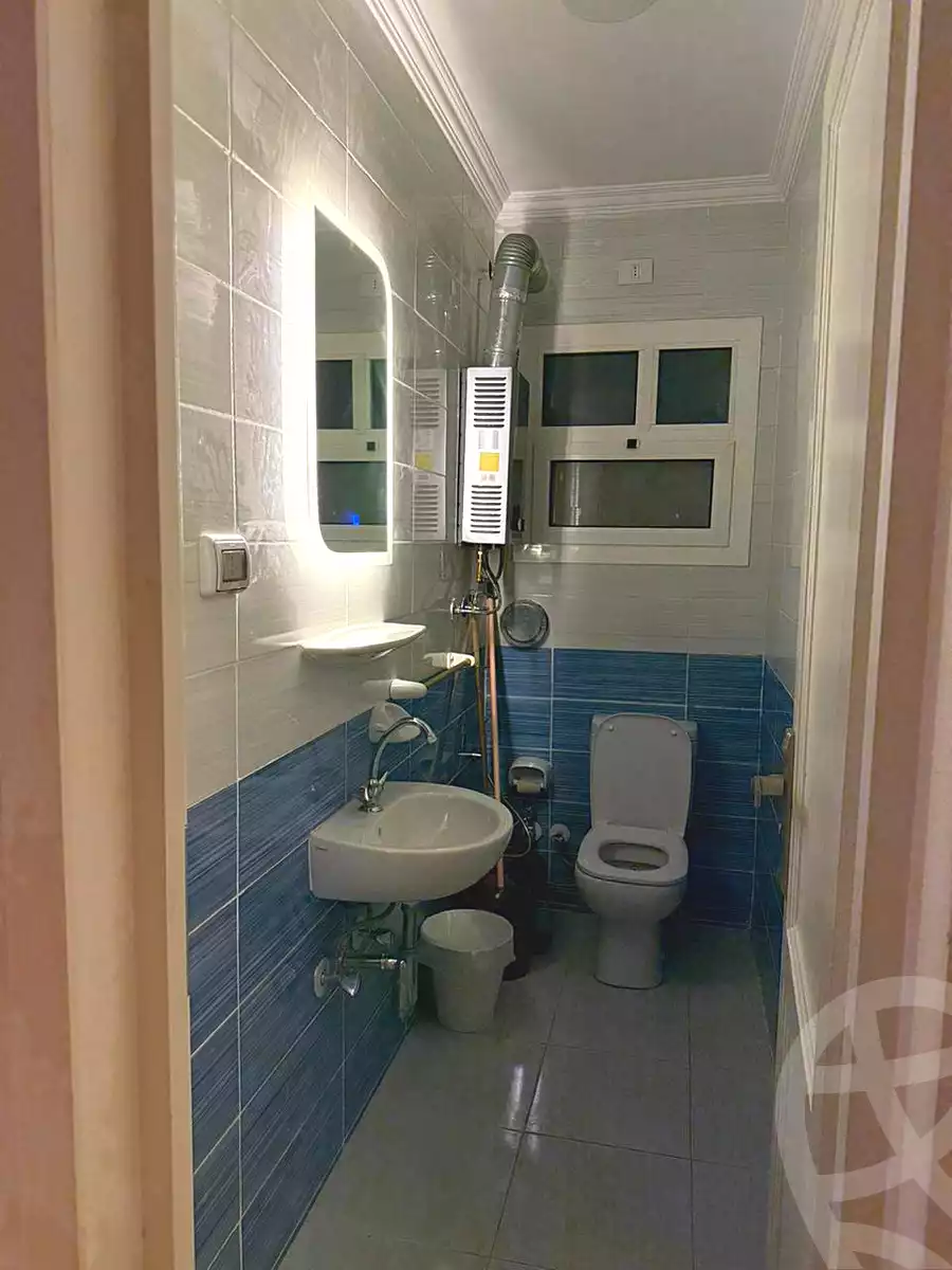 https://aqarmap.com.eg/ar/listing/6989226-for-rent-cairo-new-cairo-lrhb-city-phase-7