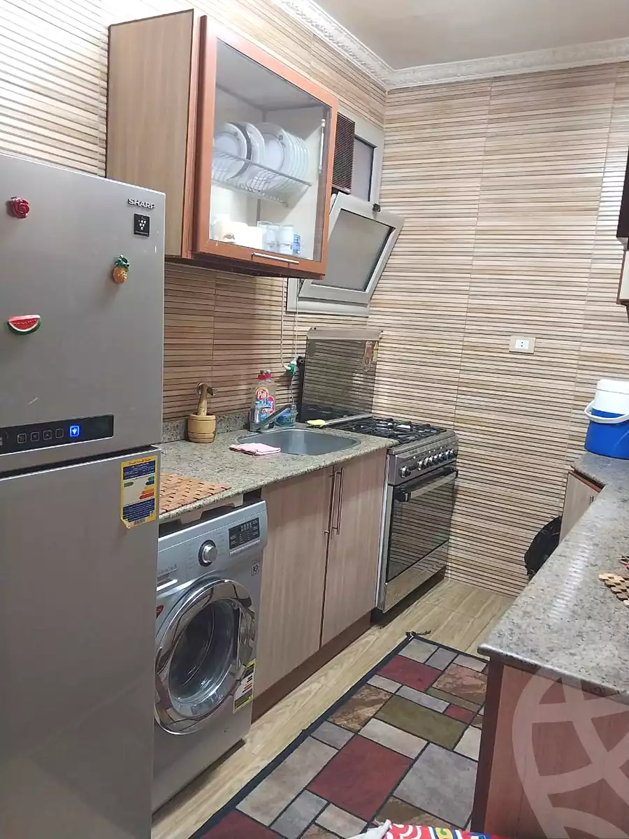 https://aqarmap.com.eg/en/listing/6989379-for-sale-cairo-faisal-kafr-tohormos-queen-nazli-st