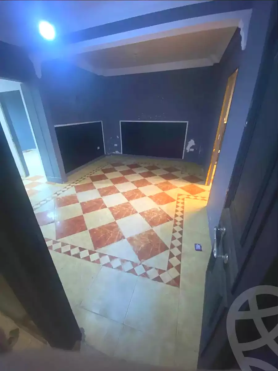 https://aqarmap.com.eg/ar/listing/6989437-for-rent-alexandria-ganaklis