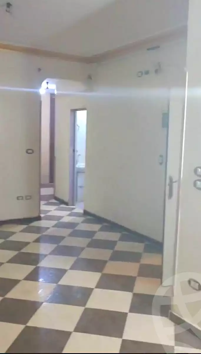 https://aqarmap.com.eg/ar/listing/6990111-for-sale-cairo-helwan-street-9