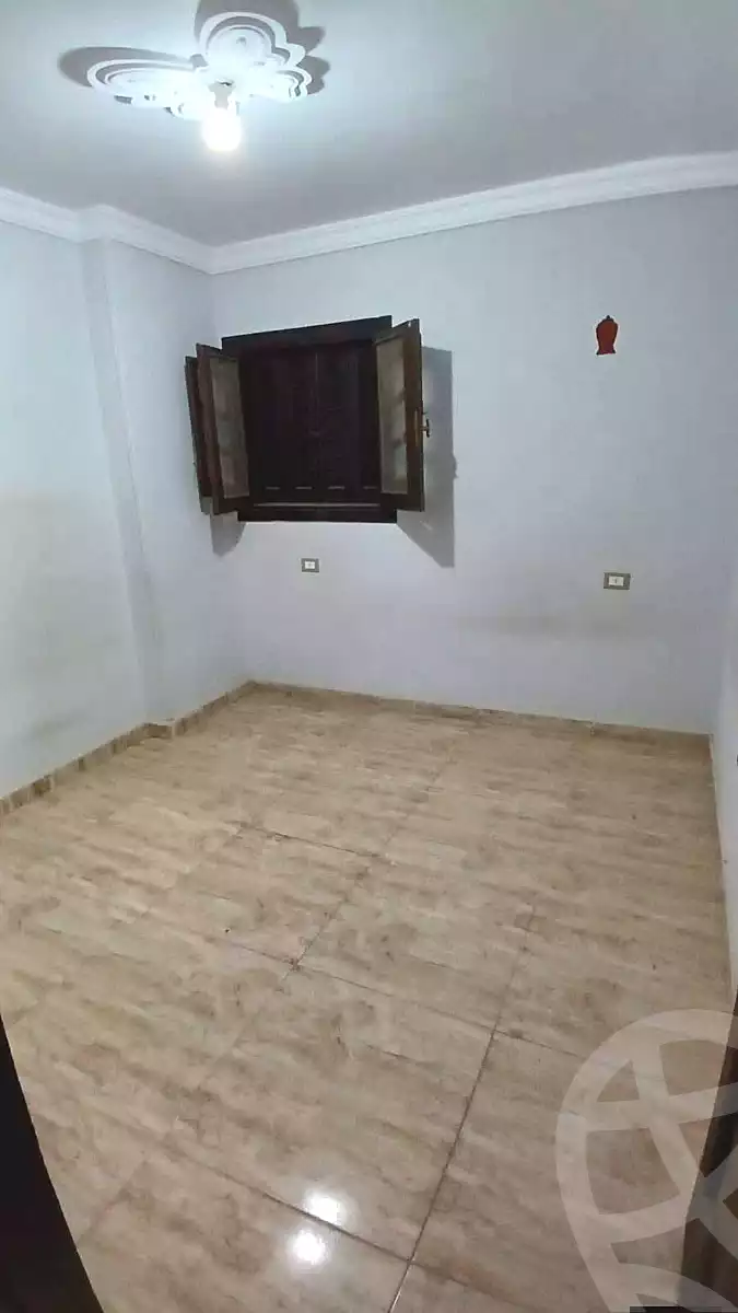 https://aqarmap.com.eg/ar/listing/6990144-for-sale-alexandria-al-agamy-lbytsh-mohamed-el-fardi-st