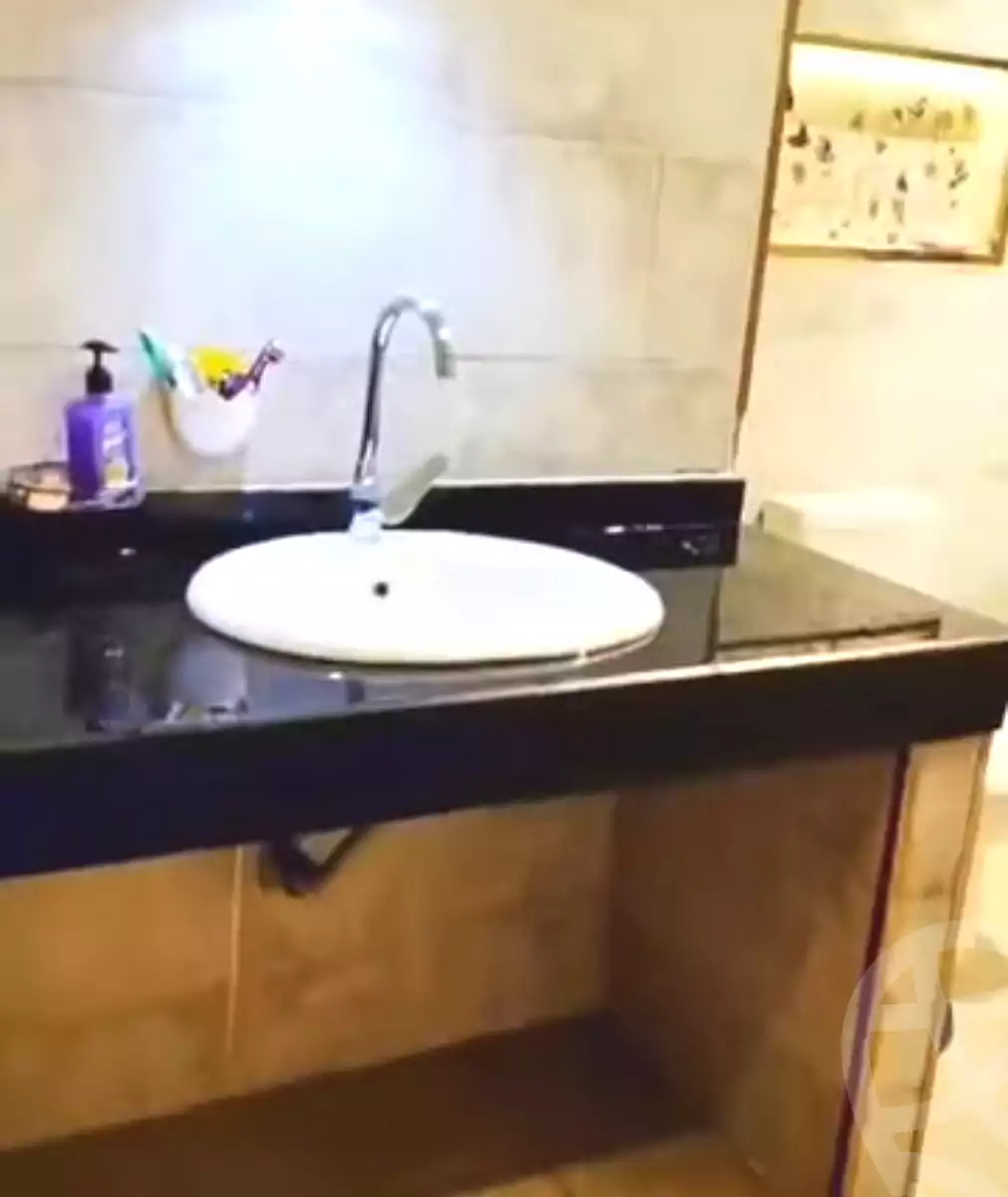https://aqarmap.com.eg/ar/listing/6990270-for-sale-qalyubia-shubra-el-khaima-shubra-el-khaima-city-ahmed-oraby-st