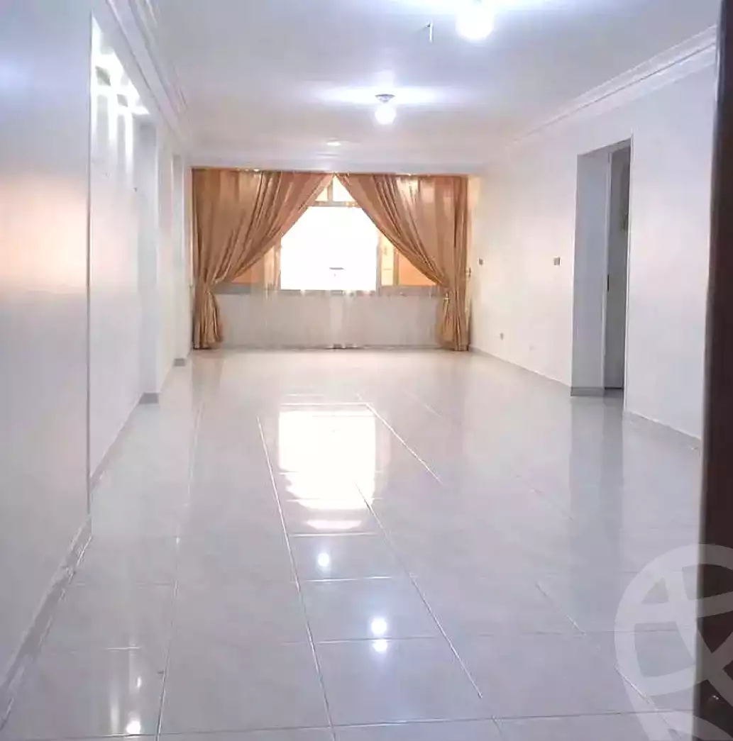 https://aqarmap.com.eg/ar/listing/6990336-for-sale-cairo-faisal-el-tawabeq-el-shaheed-ahmed-hamdy-st