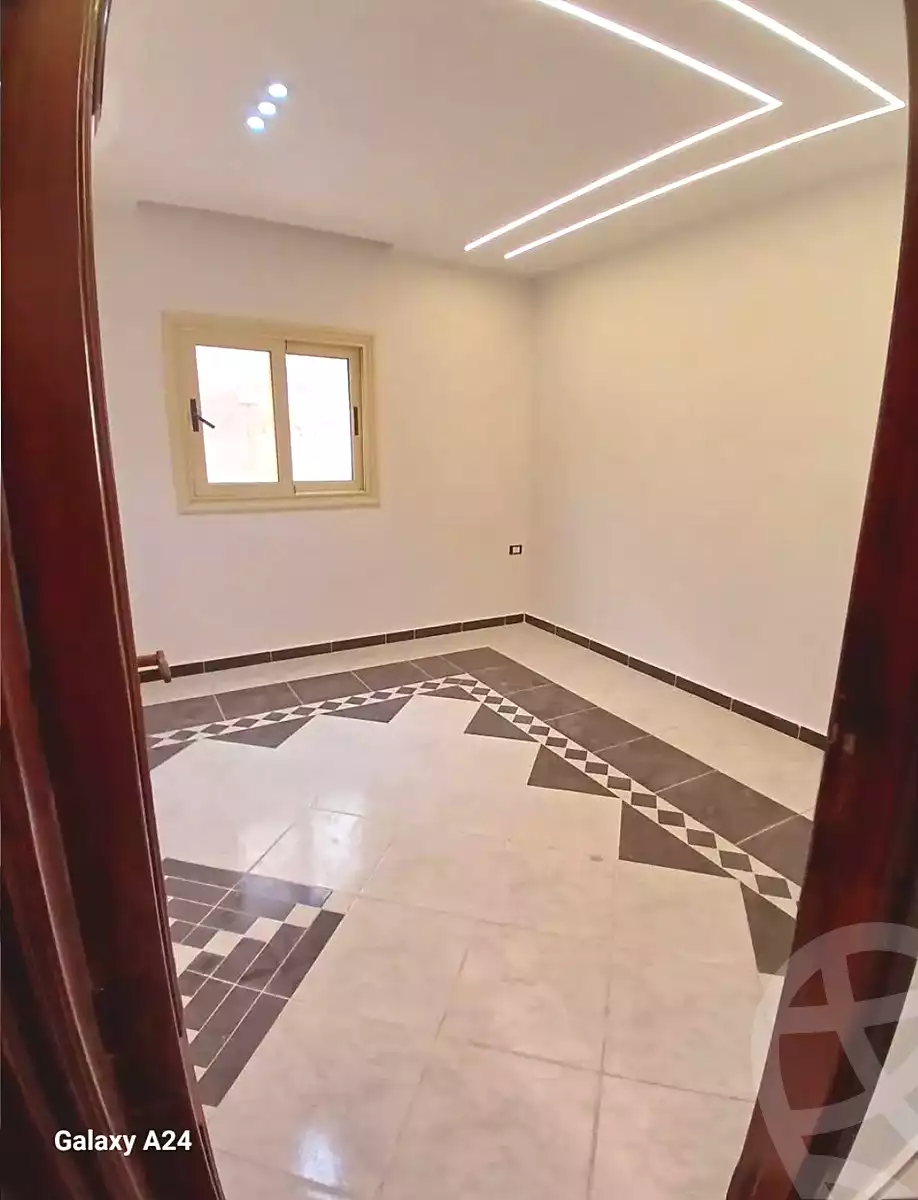 https://aqarmap.com.eg/ar/listing/6990475-for-sale-alexandria-el-asafra-l-sfr-bhry-el-geish-rd
