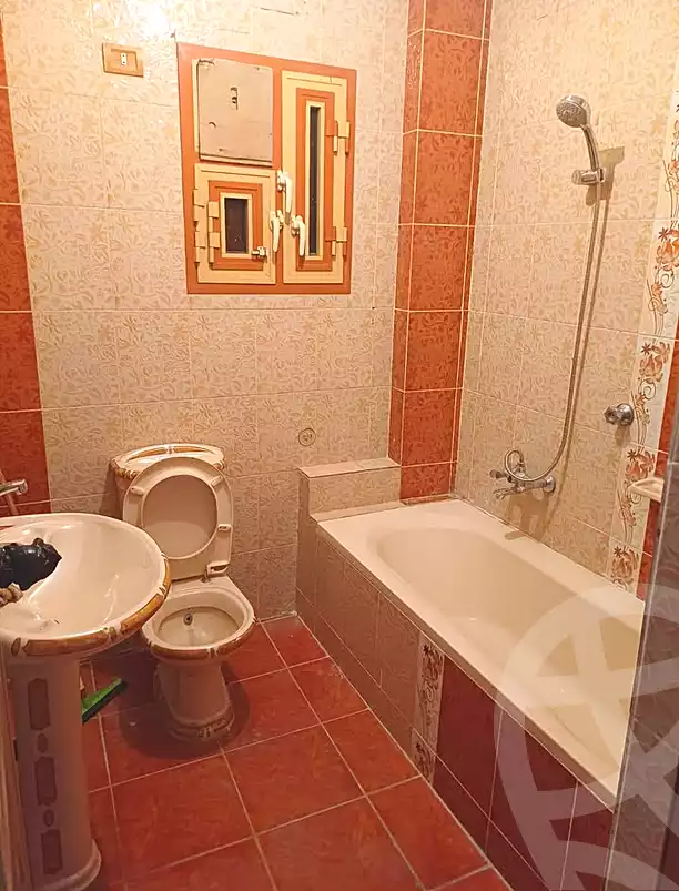 https://aqarmap.com.eg/en/listing/6990710-for-sale-alexandria-sydy-bshr-sydy-bshr-bhry
