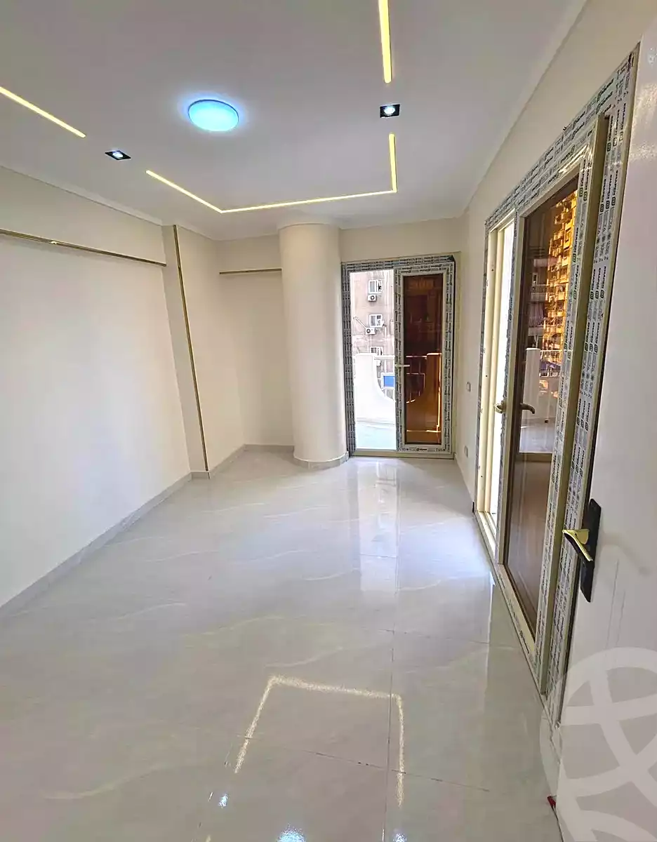 https://aqarmap.com.eg/en/listing/6990786-for-sale-alexandria-sydy-bshr-sydy-bshr-bhry-shr-mhmwd-l-yswy