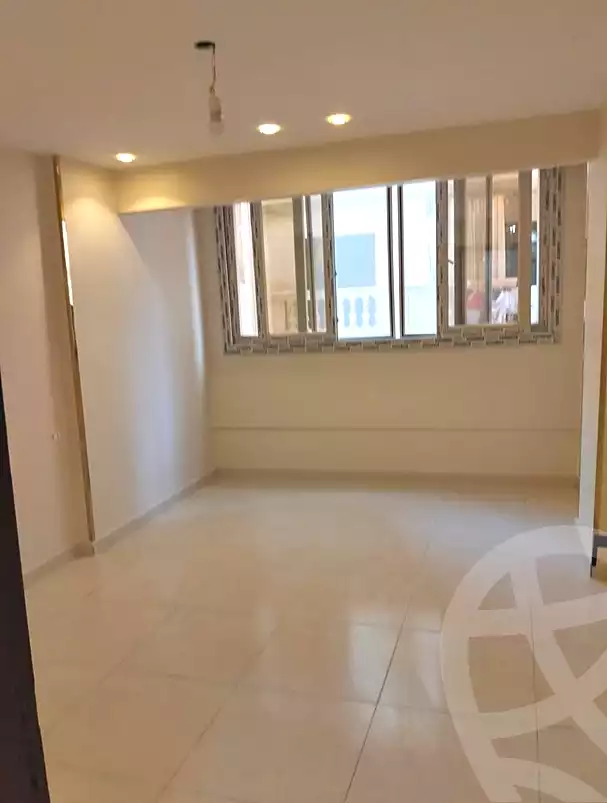https://aqarmap.com.eg/en/listing/6990809-for-sale-alexandria-el-asafra-l-sfr-bhry