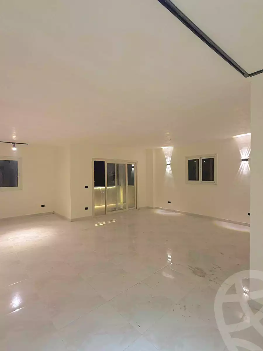 https://aqarmap.com.eg/ar/listing/6990843-for-rent-cairo-mokattam-lhdb-l-ly-shareaa-9