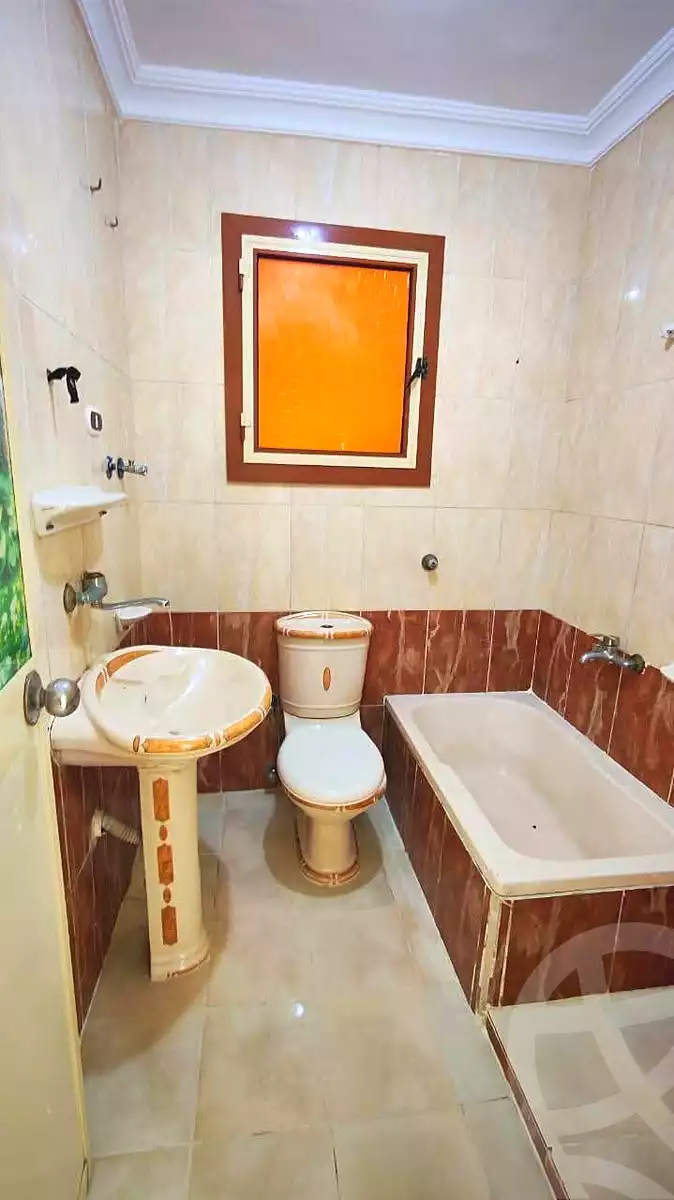 https://aqarmap.com.eg/ar/listing/6990867-for-sale-alexandria-al-agamy-shataa-el-nakheel