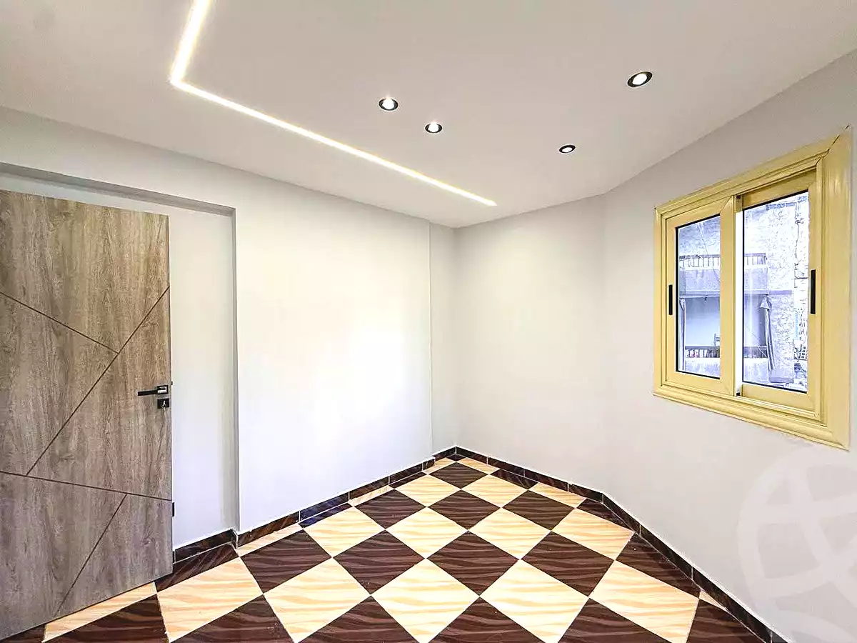 https://aqarmap.com.eg/ar/listing/6991061-for-sale-alexandria-sydy-bshr-sydy-bshr-bhry-shr-khld-bn-lwlyd