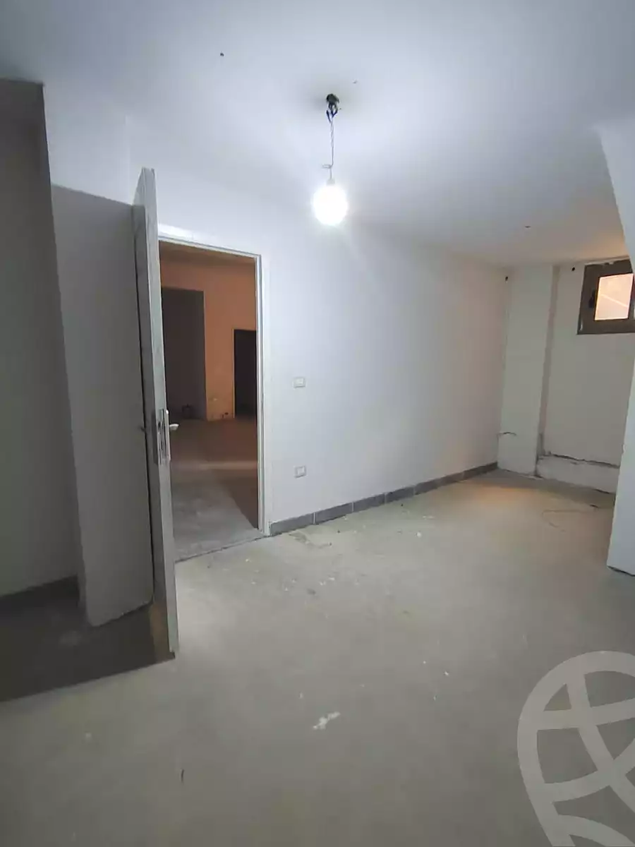 https://aqarmap.com.eg/ar/listing/6991099-for-rent-cairo-new-cairo-south-investors-zizinia-st
