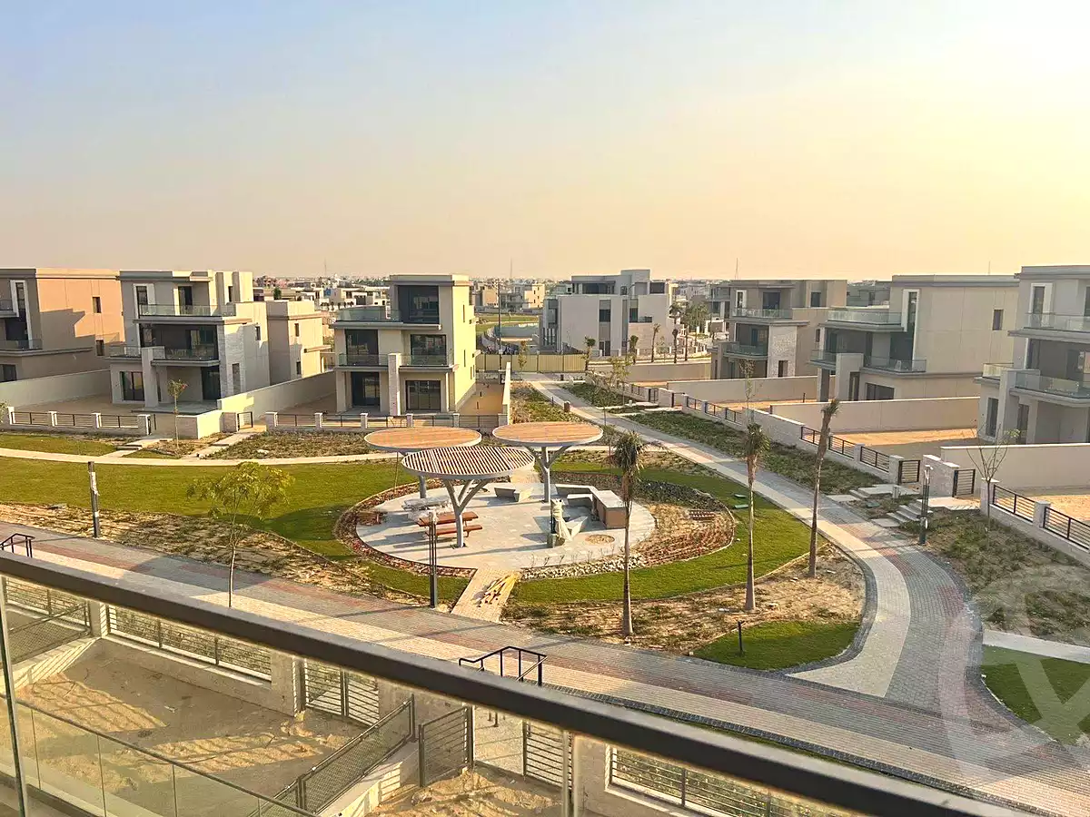 https://aqarmap.com.eg/en/listing/6991152-for-sale-cairo-el-sheikh-zayed-city-lshykh-zyd-ljdyd-vye