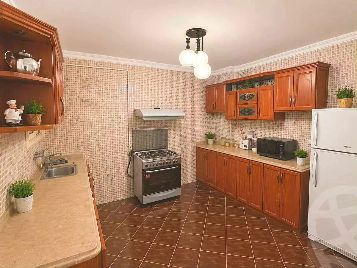 https://aqarmap.com.eg/en/listing/6991713-for-rent-alexandria-el-montazah