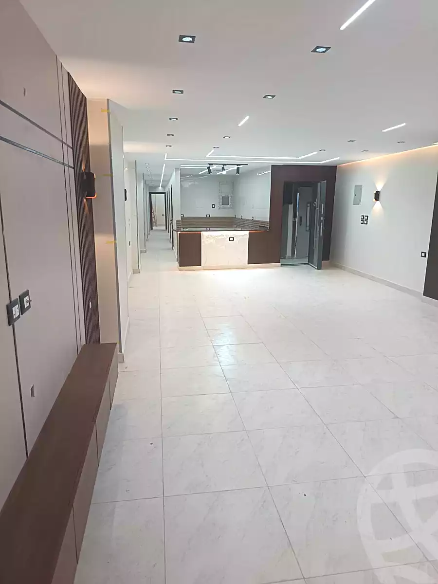 https://aqarmap.com.eg/ar/listing/6992018-for-sale-cairo-helwan-hadayek-helwan-nile-corniche-st