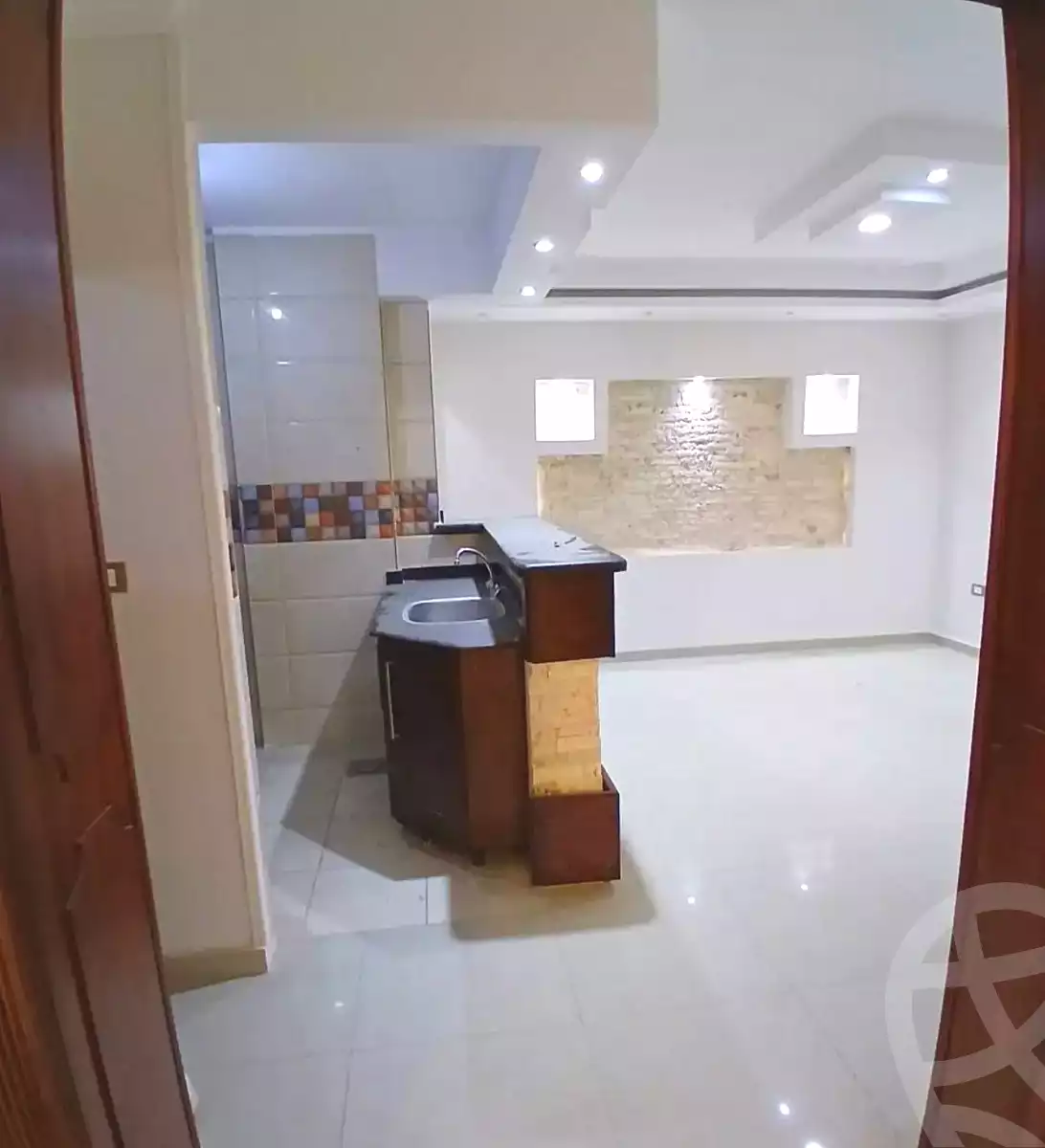 https://aqarmap.com.eg/en/listing/6992053-for-sale-alexandria-el-mandara-alex-el-mandara-bahri-sidi-kamal-st