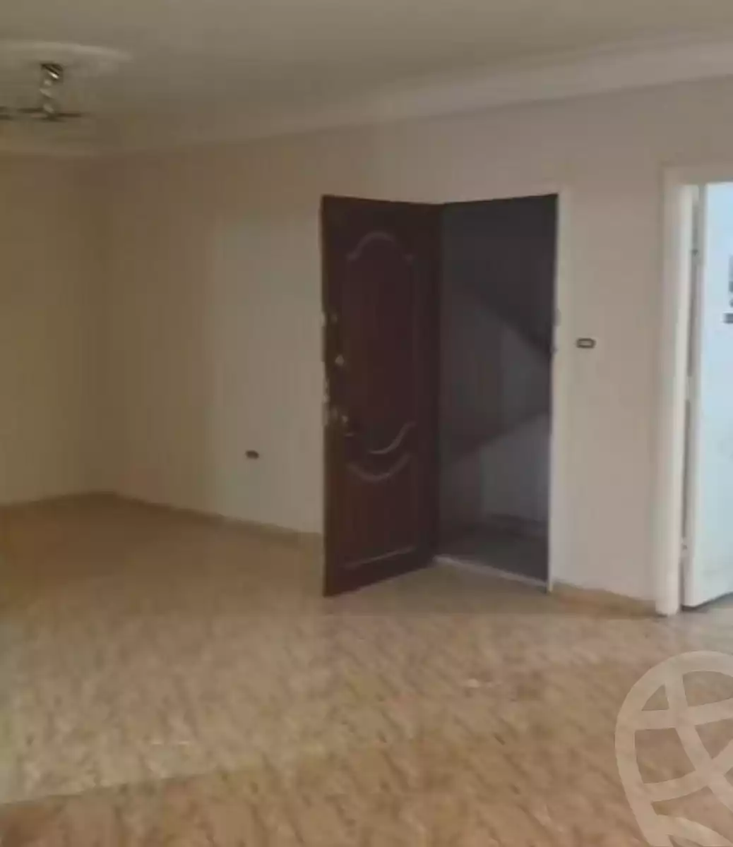 https://aqarmap.com.eg/en/listing/6992087-for-rent-alexandria-al-agamy-lbytsh
