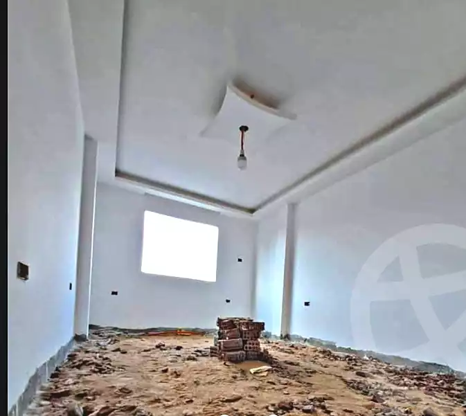 https://aqarmap.com.eg/ar/listing/6992352-for-sale-cairo-helwan-mohamed-sayed-ahmed-st