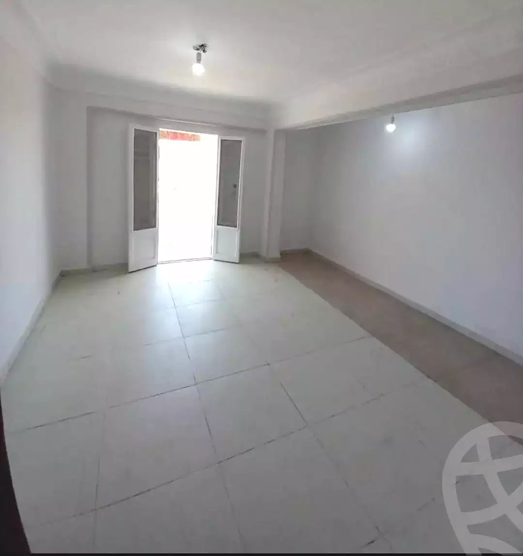 https://aqarmap.com.eg/ar/listing/6992391-for-sale-alexandria-al-agamy-lbytsh