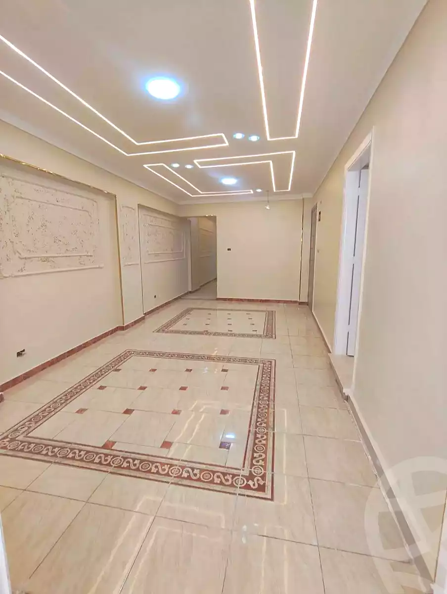 https://aqarmap.com.eg/ar/listing/6992436-for-sale-alexandria-sydy-bshr-sydy-bshr-bhry-shr-khld-bn-lwlyd