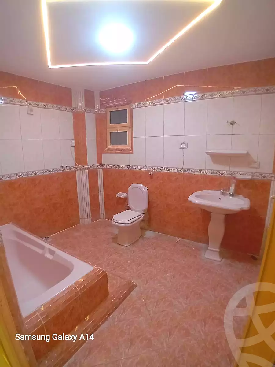 https://aqarmap.com.eg/ar/listing/6992481-for-sale-alexandria-sydy-bshr-sydy-bshr-bhry-shr-khld-bn-lwlyd