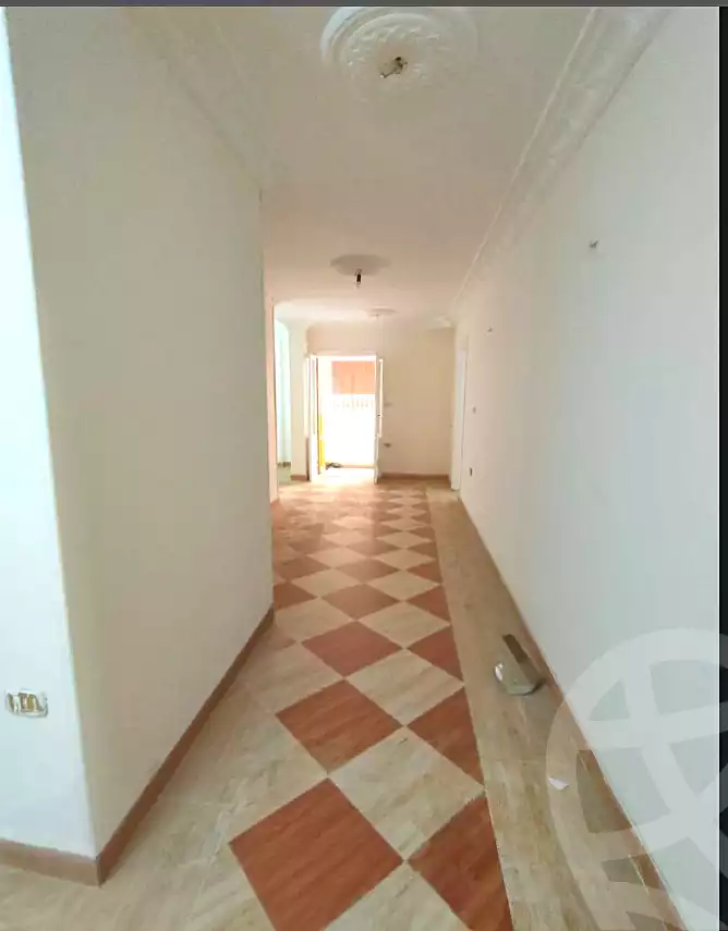 https://aqarmap.com.eg/ar/listing/6992571-for-sale-alexandria-al-agamy-lbytsh-el-saleheen-mosque-st