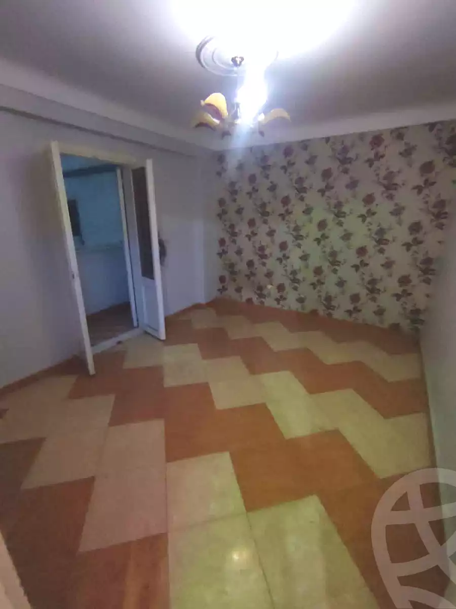 https://aqarmap.com.eg/ar/listing/6992579-for-sale-alexandria-el-asafra-l-sfr-qbly-street-30